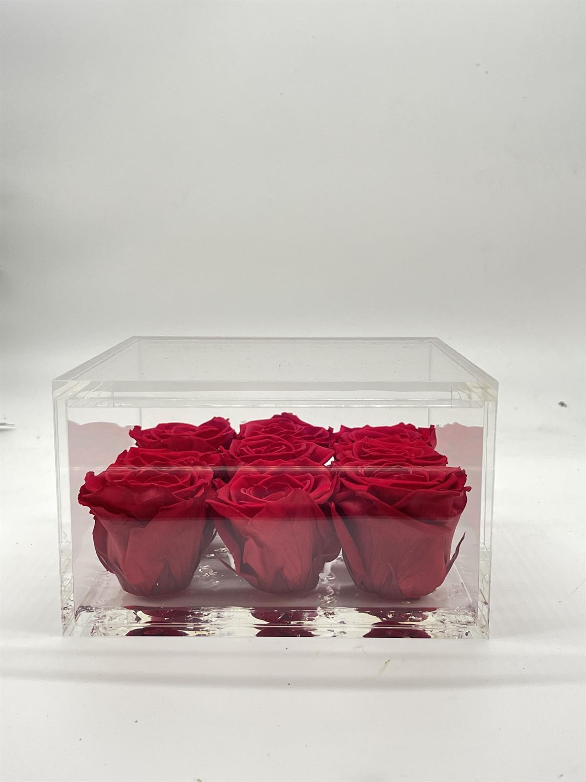 Arreglo de 9 Rosas eternas con olor- (flower cube) - Imagen 2