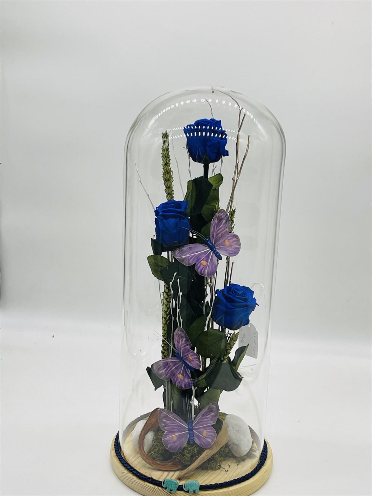 Rosas preservadas azules en cúpula de 50 cm - Imagen 1